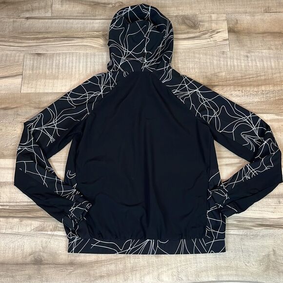 Fabletics Jaie black and white zip hoodie transitional windbreaker size small - Picture 6 of 9
